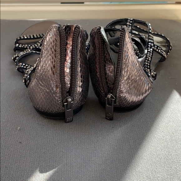 Sandals - Picture 2 of 3